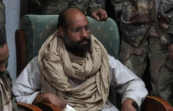 الجزائر:
      السجن
      لوزير
      الصناعة
      السابق
      وابنه
      في
      ملف
      «الحديد
      والخردوات»