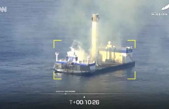 هبوط ناجح لصاروخ "بلو أوريجين" القابل لإعادة الاستخدام.. والقمر الصناعي يخطئ مداره