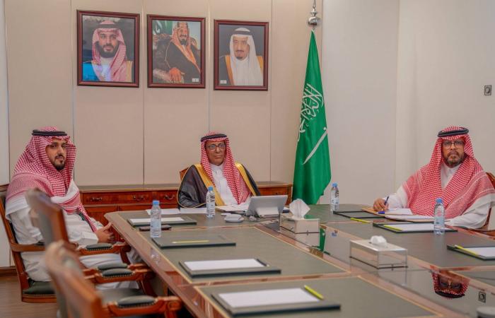 «وزاري
      عربي»
      يدين
      إغلاق
      «هرمز»
      ويطالب
      إيران
      بالتعويض
      وجبر
      الضرر