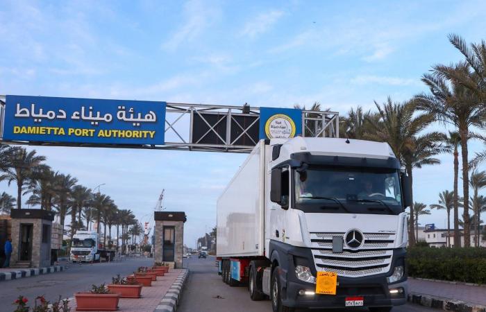 ممرات
      لوجيستية
      مصرية
      لتجاوز
      تأثيرات
      الحرب
      الإيرانية
      على
      التجارة
      العالمية