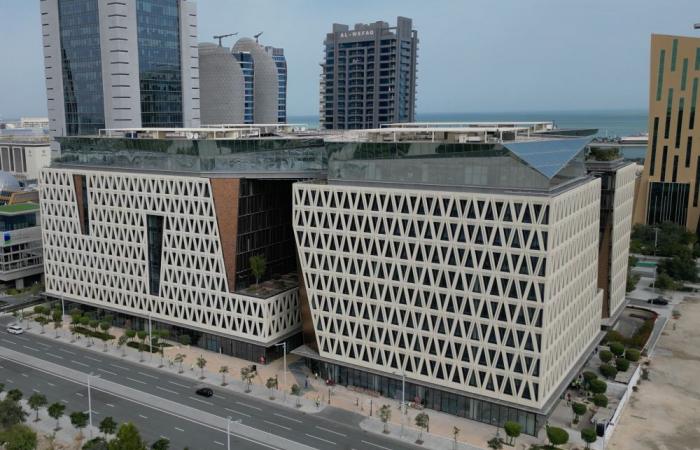 «التجارة» تنتقل إلى لوسيل «26» الجاري