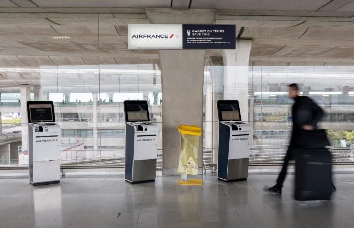 بسبب الحرب على إيران.. شركات الطيران تواجه أزمة في وقود الطائرات