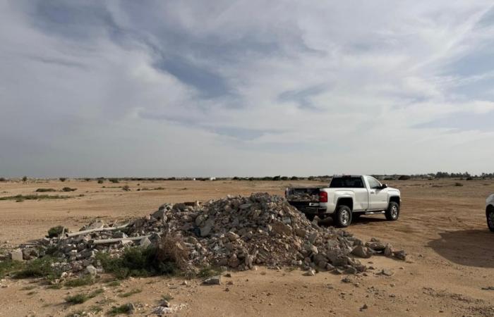 البيئة تضبط رمي مخلفات في البر وتحيلها للجهات المختصة مع انتهاء موسم التخييم