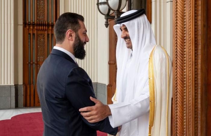 سمو الأمير والرئيس السوري يستعرضان الأوضاع الإقليمية والدولية