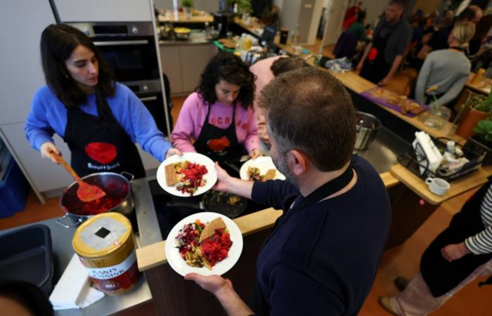 عام
      على
      تأسيس
      منصة
      «بداية
      جديدة
      في
      سوريا»...
      وزيرة
      التنمية
      الألمانية
      تدعو
      إلى
      حماية
      التنوع