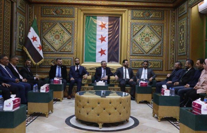 هل
      ينعقد
      «مجلس
      الشعب»
      في
      الموعد
      الذي
      حدده
      الرئيس
      الشرع؟