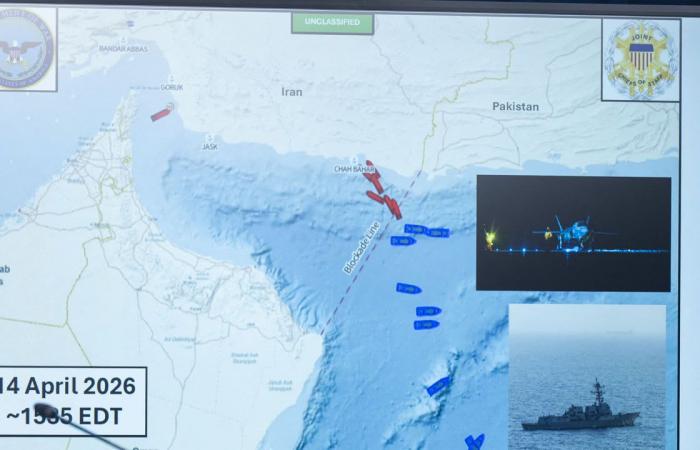 مسؤول إيراني يكشف تلقي بلاده أول إيرادات من رسوم عبور مضيق هرمز