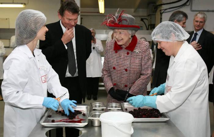 الرياض
      تبدأ
      فصل
      إحدى
      أكثر
      حالات
      التوائم
      تعقيداً
      في
      العالم