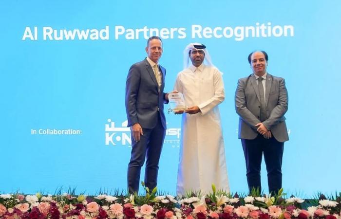 التعليم تكرم المشاركين في برنامج “رواد” بالتعاون مع المجلس الثقافي البريطاني