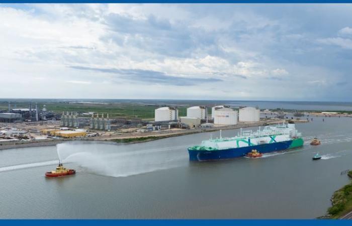 قطر للطاقة تحتفل بتصدير أول شحنة من الغاز الطبيعي المسال من مشروع غولدن باس في تكساس