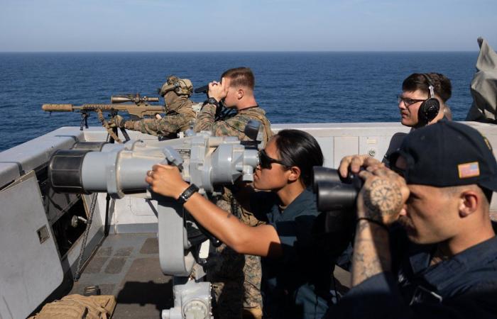 بالصور.. الحصار الأمريكي على الموانئ الإيرانية