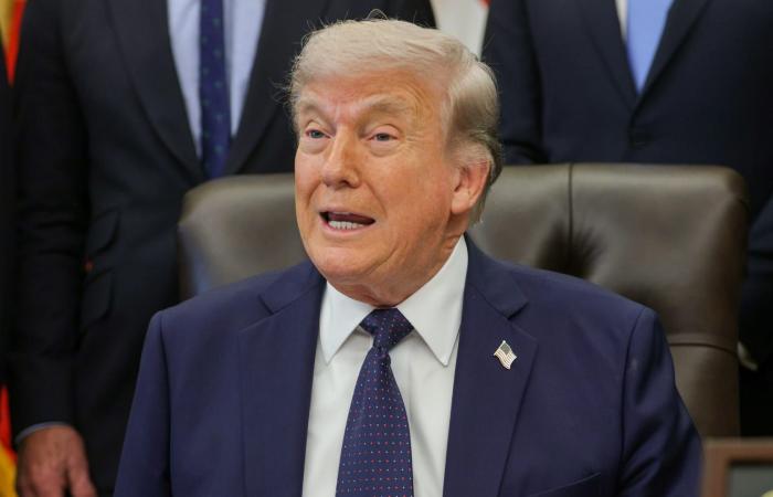 طهران ترد على ترامب وتدوينة أعاد نشرها لشخص يدعو "لقتل كل من يعارض التوصل لاتفاق بإيران"