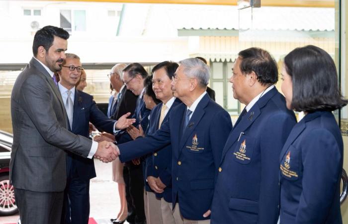 رئيس وزراء مملكة تايلاند يستقبل رئيس المجلس الأولمبي الآسيوي في بانكوك