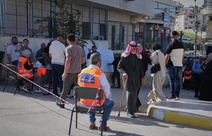 تقرير:
      إدارة
      ترمب
      تأمر
      برفض
      منح
      «غرين
      كارد»
      لمنتقدي
      إسرائيل