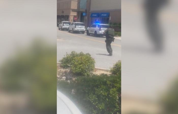 شاهد.. ضحايا بعد مشادة كلامية تتحول لإطلاق نار بمركز تجاري في أمريكا