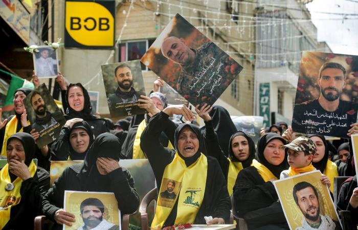 تباين
      لبناني
      حول
      سقف
      التفاوض
      مع
      إسرائيل