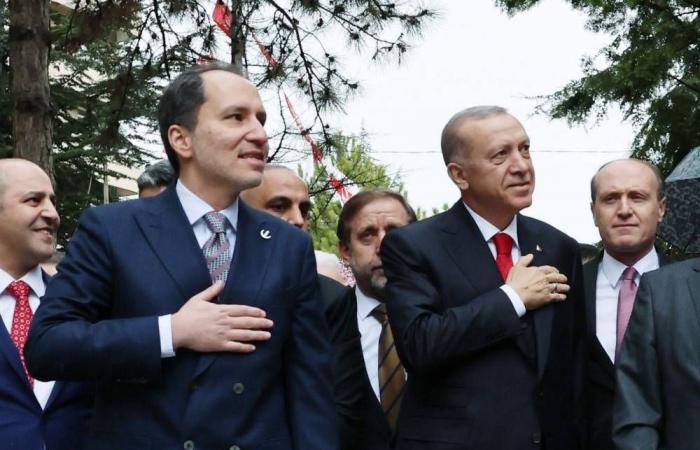 عراقجي:
      ننتظر
      لنرى
      ما
      إذا
      كانت
      واشنطن
      جادة
      بشأن
      الدبلوماسية