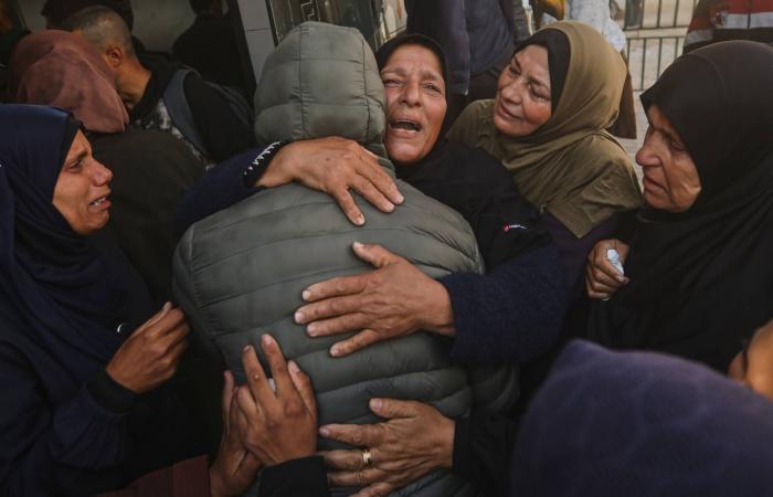 إسرائيل
      تعيّن
      دبلوماسياً
      عربياً
      لتحسين
      سمعتها
      بعد
      مساسها
      بالرموز
      المسيحية