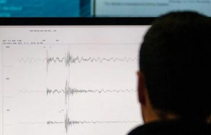 هزة أرضية بقوة 4.3 درجة تضرب عدة مدن شرقي مصر