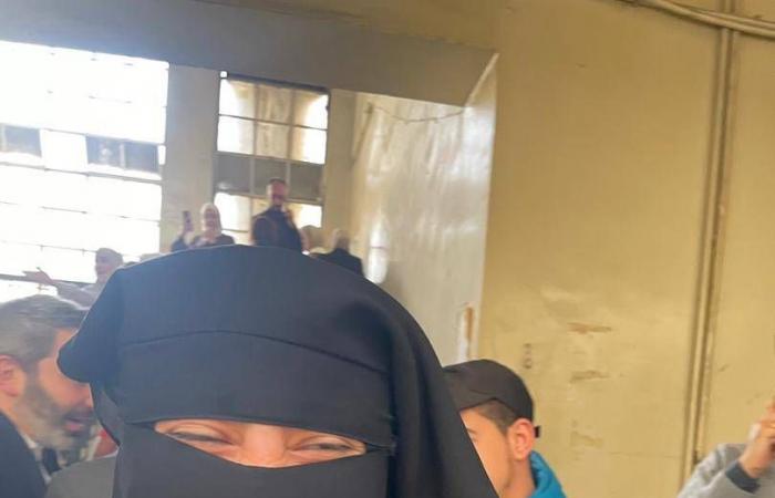 وقف
      النار
      في
      جنوب
      لبنان
      يترنح