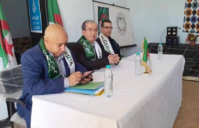 انتخابات
      الجزائر
      2026:
      المعارضة
      تواجه
      «عقبة
      التوقيعات»