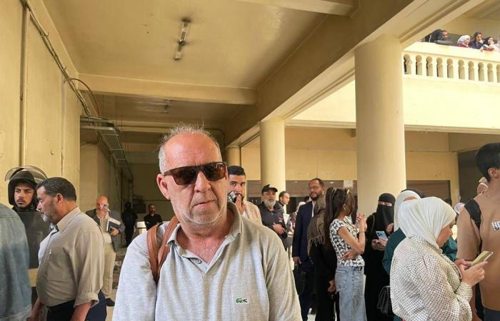 العراق
      في
      «فراغ
      دستوري»
      حكومياً