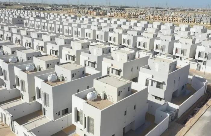 إصلاحات
      تنظيمية
      وتمويلية
      تقفز
      بتملُّك
      المنازل
      في
      السعودية
      إلى
      66
      %
      خلال
      عقد