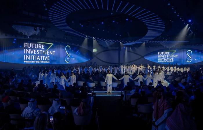 «السيادي»
      السعودي
      حجر
      الزاوية
      في
      بناء
      اقتصاد
      مستدام
      تحت
      مظلة
      «رؤية
      2030»