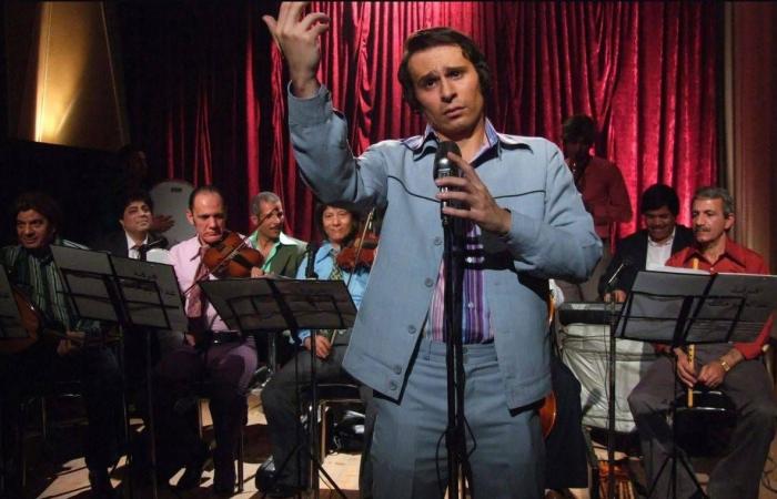 أسرة
      عبد
      الحليم
      حافظ
      تدعو
      لتخليد
      سيرته
      على
      غرار
      مايكل
      جاكسون