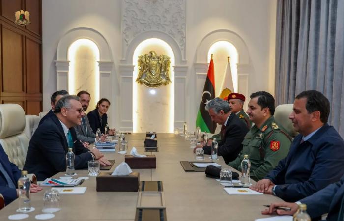 أميركا
      تقر
      صفقة
      محتملة
      لبيع
      معدات
      أمن
      لتونس