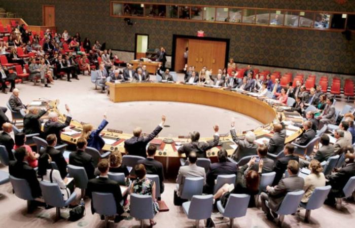 إيران
      تقايض
      فتح
      هرمز
      برفع
      الحصار