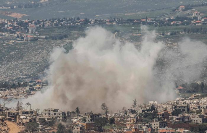 عون
      يواجه
      «حزب
      الله»:
      الخائن
      من
      أخذ
      بلده
      للحرب
      تحقيقاً
      لمصالح
      خارجية