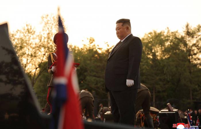 كوريا
      الشمالية
      تتعهّد
      بدعم
      روسيا
      في
      حربها
      «المقدسة»
      على
      أوكرانيا