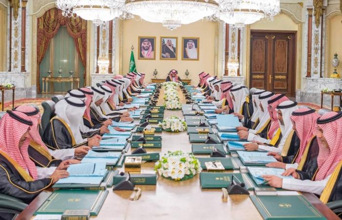 الأنصاري:
      القمة
      الخليجية
      في
      جدة
      تبحث
      التهديدات
      وإغلاق
      «هرمز»