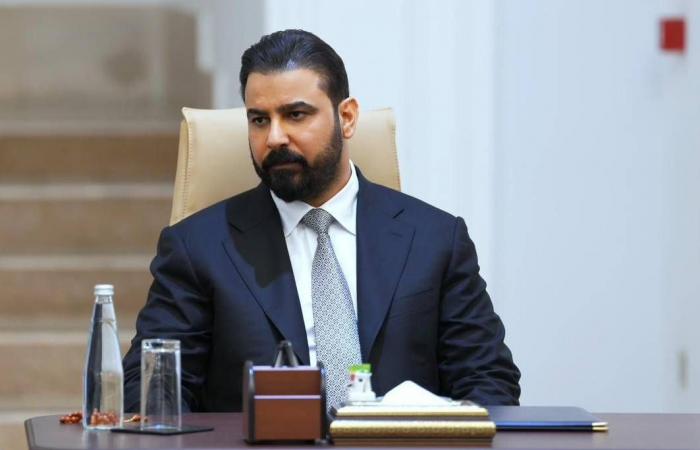 بينهم
      طفل...
      مقتل
      5
      فلسطينيين
      بغارتين
      إسرائيليتين
      على
      قطاع
      غزة