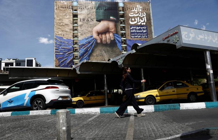 «مخنق
      التخزين»:
      إيران
      «تغرق»
      في
      نفطها
      وتلجأ
      إلى
      الصهاريج
      المتهالكة