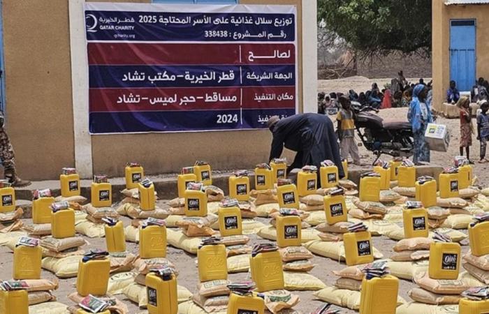 قطر الخيرية توزع سلالا غذائية متكاملة في تشاد