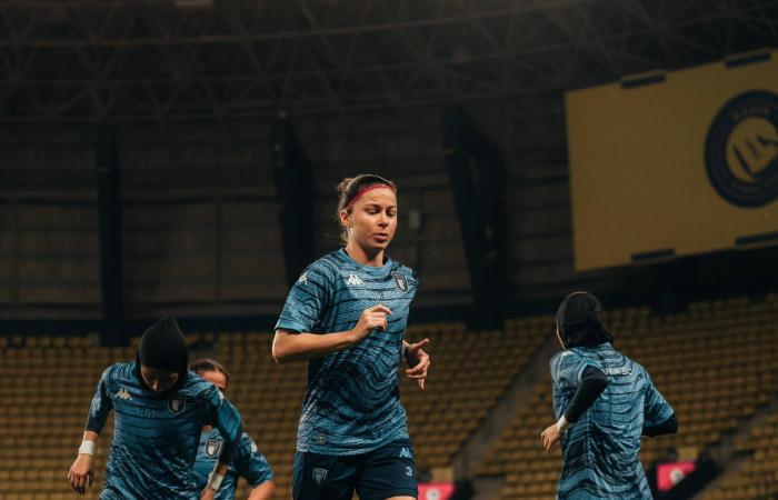 «كأس
      الاتحاد
      للسيدات»:
      «النصر»
      لبلوغ
      النهائي
      على
      حساب
      «العُلا»