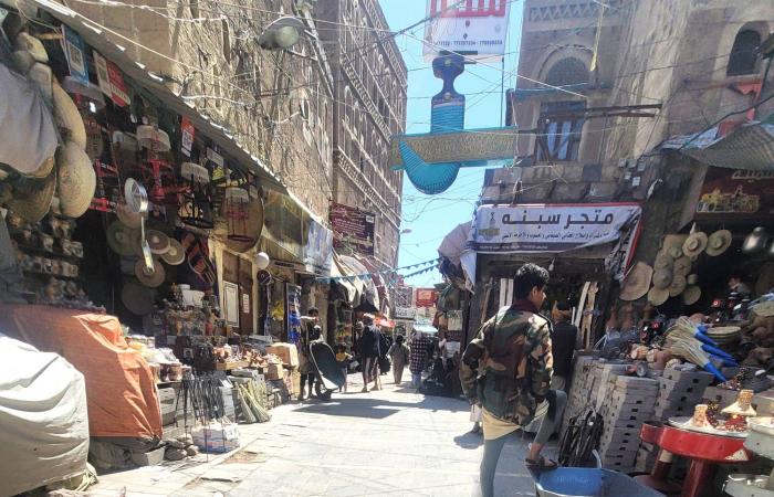 تحذيرات
      دولية
      من
      اتساع
      المجاعة
      في
      اليمن