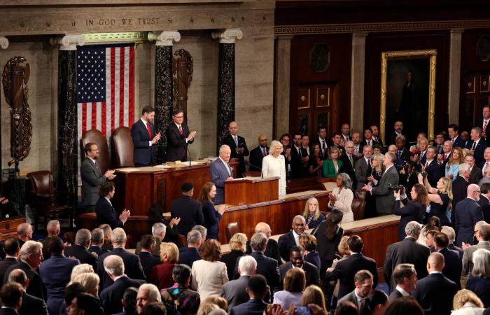 زيلينسكي:
      واشنطن
      تدعم
      إصلاح
      مفاعل
      تشرنوبل
      بـ100
      مليون
      دولار