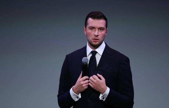 كيف
      سينفق
      جوردان
      بارديلا
      على
      الأميرة
      ماريا
      كارولينا؟