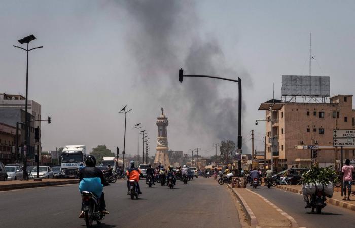 ليبيون
      يترقبون
      بتوجس
      ارتدادات
      العنف
      في
      مالي