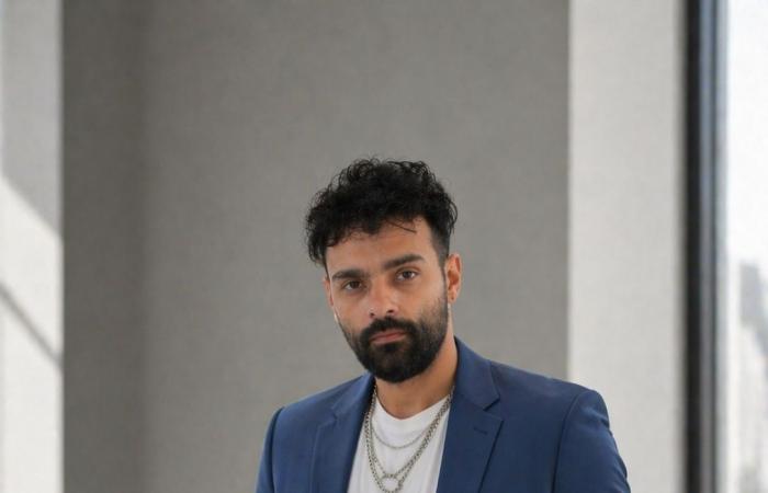 كفاح
      زين
      الدين
      لـ«الشرق
      الأوسط»:
      في
      الأغاني
      انحسرت
      البلاغة
      لصالح
      البساطة