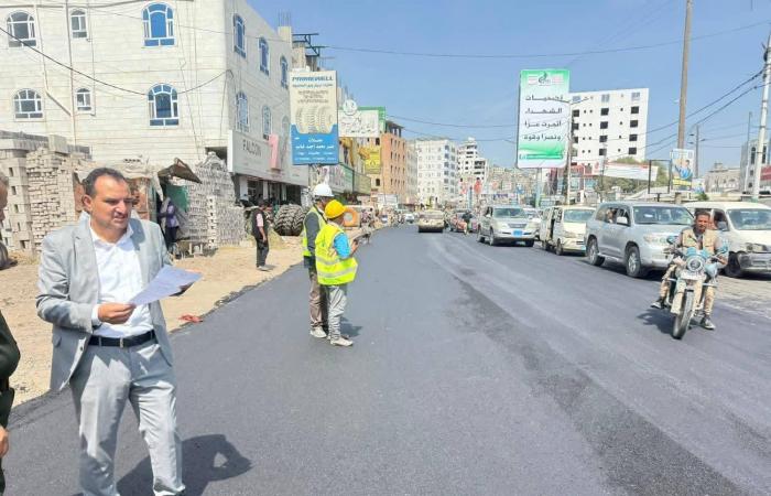 غضب
      «مؤتمري»
      علني
      من
      فساد
      الحوثيين
      في
      إب
