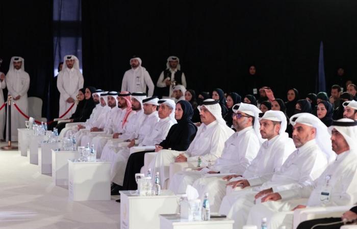 رئيس مجلس الوزراء يشهد الحفل الختامي لمركز النور للمكفوفين لعام 2026