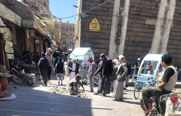 العمال
      في
      اليمن...
      بطالة
      قاسية
      ومعاناة
      لا
      تنتهي