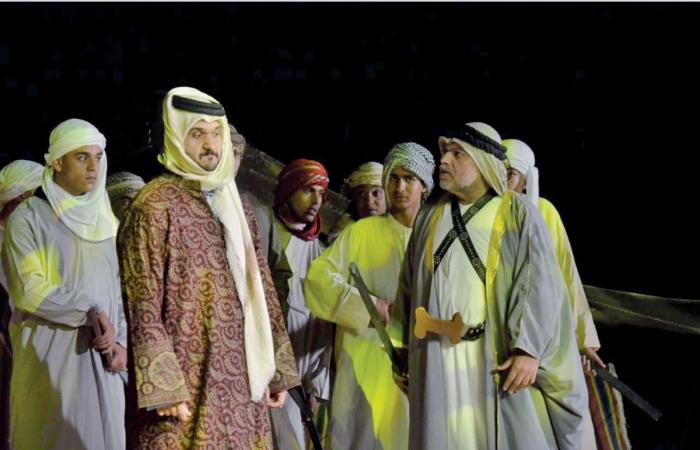 «ليلى ومائة ليلة» تتألق بمهرجان المسرح في الصحراء بتونس