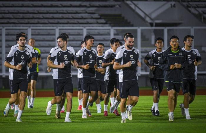 احتفالات
      صاخبة
      في
      ميلانو
      بعدما
      حسم
      إنتر
      لقب
      الدوري