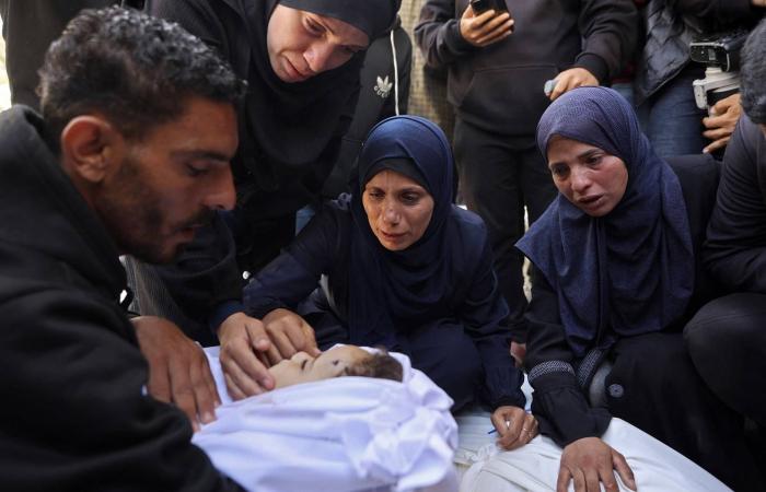 وزارة
      الداخلية
      السورية
      تعلن
      تفكيك
      خلية
      تتهمها
      بالارتباط
      بـ«حزب
      الله»…
      والأخير
      ينفي