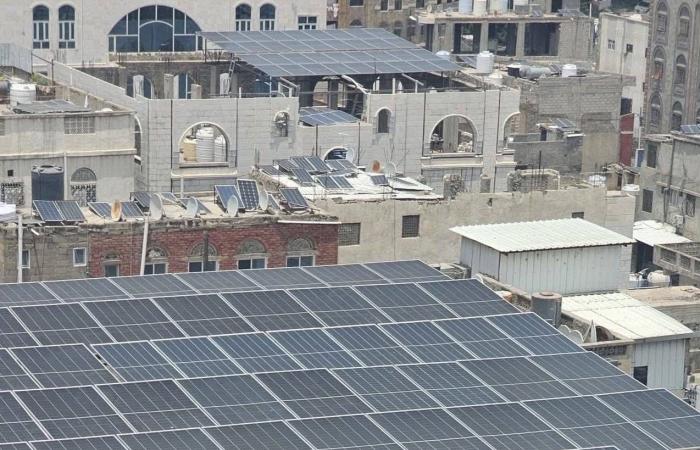 كبير
      مستشاري
      ترمب
      لـ«الشرق
      الأوسط»:
      لا
      حل
      عسكرياً
      بالسودان